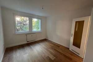 Neu Sanierte 3 Zimmer Wohnung mit Balkon im Herzen Marienthals – Fritz-Heckert-Straße 24, 8060 Marienthal Ost, Zwickau – Vorschaubild 3