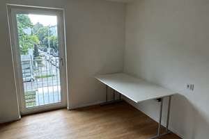 Möbliertes Einzelapartment in Neuhausen-Nymphenburg befristet – Die vollständige Adresse der Immobilie erhältst du vom Anbieter., 80634 Neuhausen, München – Vorschaubild 3