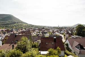 Außergewöhnlich großzügiges Wohnambiente mit herrlicher Aussicht – Die vollständige Adresse der Immobilie erhältst du vom Anbieter., 72581 Dettingen an der Erms – Vorschaubild 24