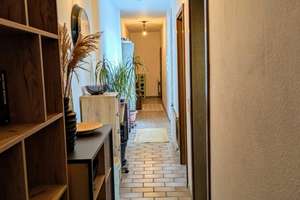 Ruhige Dachgeschosswohnung mit zwei Zimmern und Balkon in Krefeld – Dionysiusstraße 143, 47798 Stadtmitte, Krefeld – Vorschaubild 5