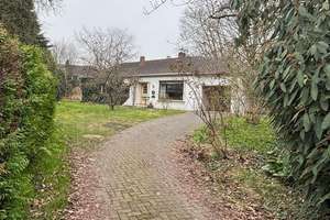Großzügiger Bungalow in ruhiger Wohnlage – Die vollständige Adresse der Immobilie erhältst du vom Anbieter., 28717 Lesum, Bremen – Vorschaubild 2