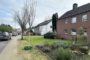 Hochwertiges Haus am Ruhrpark (2 WE + Ausbaureserve) familienfreundlich und altersgerecht mit Garten – Oberhausen – Vorschaubild 4