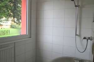 Komfortabel wohnen: Helle Räume, Balkon und perfekte Infrastruktur für Familien – Julius-Leber-Straße 7, 38228 Lebenstedt, Salzgitter – Vorschaubild 10
