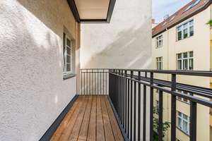 Wohnen mit Stil: Traumhafte Altbauwohnung in neuem Glanz - provisionsfrei – Düsseldorfer Str. 34, 10707 Wilmersdorf, Berlin – Vorschaubild 17