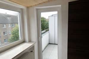 Großzügige 2-Zimmer-Wohnung mit Balkon in Bochum, Overdyker Straße – Overdyker Str. 142, 44793 Hamme, Bochum – Vorschaubild 2