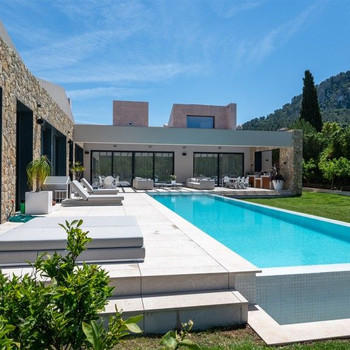 Moderne Designervilla zum Verkauf in Esporlas, Mallorca