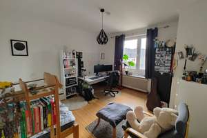 2 Zimmer, Wohnküche, große Diele, Bad mit Wanne, Balkon für Zweier-WG – Stolberger Str. 13, 52068 Adalbertsteinweg, Aachen – Vorschaubild 4