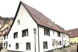 2 Doppelhaushälften - ein Preis, aktuell werden beide als Airbnb Ferienhäuser vermietet – Göppingen (Kreis) – Vorschaubild 2