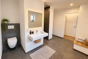 Sichelstraße! Großzügig wohnen in einer ehem. Tanzschule! Kernsaniert! Luxusküche/Ankleidezimmer/2 B – 54290 Mitte/Gartenfeld, Trier – Vorschaubild 3