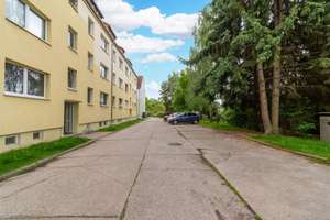 IHR ERSTBEZUG IN IDYLLISCHER LAGE | Traumhafte 4-Raum-Wohnung mit Süd-Balkon und Tageslichtbad – 4567 Kitzscher – Vorschaubild 15