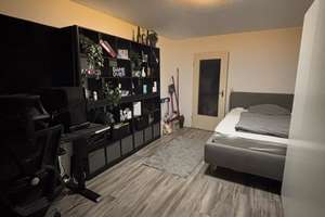 Möblierte 1-Zimmer-Wohnung zur Zwischenmiete in Regensburg – Benzstraße 1a, 93053 Kasernenviertel, Regensburg – Vorschaubild 2