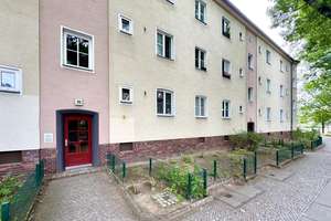 modernisierte bezugsfreie 1-Zimmer-Wohnung in Tempelhof – Holzmannstraße 35, 12099 Tempelhof, Berlin – Vorschaubild 2