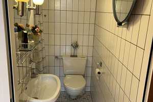 Sonnige 3-Zimmer Wohnung, 2 Balkone, Tiefgarage, Fernblick, in Porz-Westhoven, provisionsfrei! – Köln – Vorschaubild 11