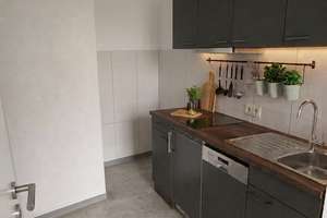 Modernisiertes Single-Apartment mit neuer Küche & Tiefgaragenstellplatz in Düsseldorf-Hassels – Döberitzer Straße 6, 40599 Hassels, Düsseldorf – Vorschaubild 3