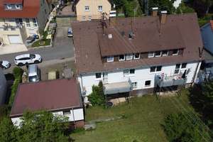 Interessantes Renditeobjekt: Vierfamilienhaus in Leinzell provisionsfrei zu verkaufen – Obere Kirchhaldenstr. 10, 73575 Leinzell – Vorschaubild 1