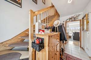 Doppelhaushälfte mit Südgarten, geschützter Terrasse und klarer Raumaufteilung – Die vollständige Adresse der Immobilie erhältst du vom Anbieter., 84048 Mainburg – Vorschaubild 3