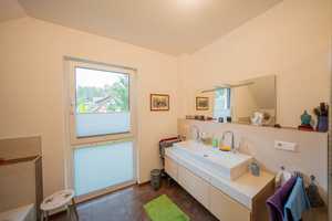 *Reserviert* Neuwertiges KfW 55 Einfamilienhaus mit Einliegerwohnung / Praxisfläche – Ortenaukreis – Vorschaubild 10