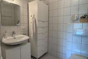 Schöne und modernisierte 3-Raum-Wohnung in Oberdürrbach – Die vollständige Adresse der Immobilie erhältst du vom Anbieter., 97080 Dürrbachtal, Würzburg – Vorschaubild 10