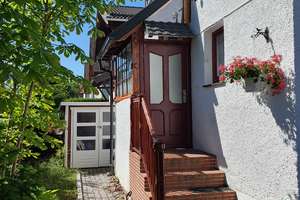 Familienfreundliche Doppelhaushälfte mit Garten im beliebten Fasangarten – Die vollständige Adresse der Immobilie erhältst du vom Anbieter., 81549 Südgiesing, München – Vorschaubild 3