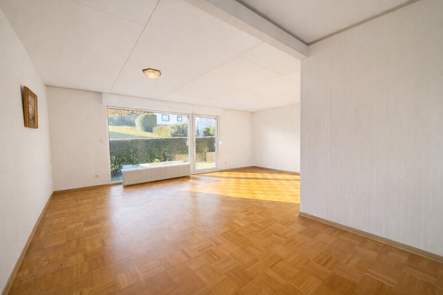 🏡Familientraum in Bestlage: Bungalow mit Gartenparadies, Einliegeroption und viel Potenzial🔑, Hochtaunuskreis – Bild 2