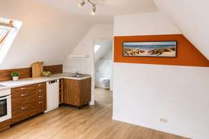 Dachgeschoss Apartment mit Terrasse *Provisionsfrei* – Am Bahnhof 3, 85077 Manching – Vorschaubild 2