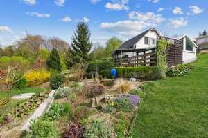 +Wochenendgrundstück (1520m2) mit sonnigem Haus in Sebnitz – idyllischer Rückzugsort für Genießer!+ – Sächsische Schweiz-Osterzgebirge (Kreis) – Vorschaubild 1