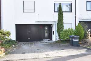 *Solides Reihenhaus mit Garage und viel Platz**Individueller Grundriss** – Böblingen (Kreis) – Vorschaubild 4