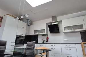 Attraktive Dachgeschosswohnung mit Stellplatz – Cautiusstraße 1, 13587 Hakenfelde, Berlin – Vorschaubild 2
