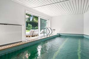 Elegante 10-Zi-Villa am Remberger See/Golfplatz! Indoor-Pool. Doppelgarage. Einlieger. – Die vollständige Adresse der Immobilie erhältst du vom Anbieter., 47259 Huckingen, Duisburg – Vorschaubild 20