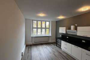 Moderne 2,5-Zimmer-Wohnung | EBK | Balkon | HWR | Zentrale Lage – Adelheidstraße 66, 65185 Mitte, Wiesbaden – Vorschaubild 6