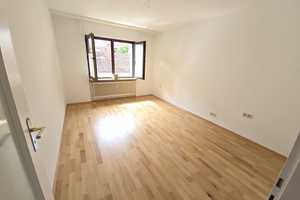 Frisch renovierte 3-Zimmer-Wohnung mit 2 Balkonen in KA-Mühlburg – Karlsruhe – Vorschaubild 6