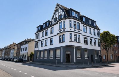 Wohn- und Geschäftshaus mit Entwicklungspotenzial – Attraktive Kapitalanlage in Oberhausen