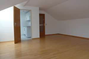 Schöne 1-Zimmer-Studiowohnung im Georgenberggebiet in Reutlingen – Weihergärtenweg 25, 72762 Reutlingen-Mitte, Reutlingen – Vorschaubild 2
