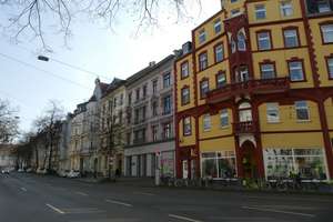Stilvolle Altbauwohnung mit Charakter in zentraler Lage in Düsseldorf – Die vollständige Adresse der Immobilie erhältst du vom Anbieter., 40479 Pempelfort, Düsseldorf – Vorschaubild 2