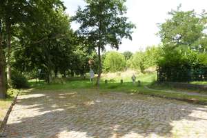 Property thumbnail 12