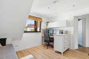 Modernisiertes Reihenmittelhaus mit großer Terrasse und Garten – Die vollständige Adresse der Immobilie erhältst du vom Anbieter., 71336 Waiblingen – Vorschaubild 11