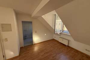 2-Zimmer Dachgeschoss | Gohlis-Süd | Balkon | Wohnung wird noch renoviert – Georg-Schumann-Straße 131, 4155 Gohlis-Süd, Leipzig – Vorschaubild 4
