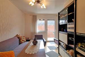 Renovierungsbedürftiges EFH mit Garage, Schuppen & Balkon – Die vollständige Adresse der Immobilie erhältst du vom Anbieter., 96465 Neustadt bei Coburg – Vorschaubild 6