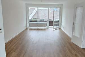 Wohnung mit Balkon und Wintergarten