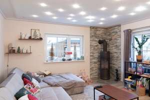 Modern, großzügig, energieeffizient – Einfamilienhaus im KfW-70-Standard – Die vollständige Adresse der Immobilie erhältst du vom Anbieter., 24576 Hitzhusen – Vorschaubild 6
