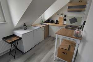 Helle 2-Zimmer-Dachgeschosswohnung mit Balkon, Einbauküche und 2 Stellplätzen in Eisenberg – Goethestraße 12, 67304 Eisenberg (Pfalz) – Vorschaubild 6