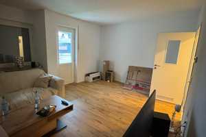Ansprechende und modernisierte 3-Raum-Wohnung mit gehobener Innenausstattung mit EBK in Duisburg – Am Siepenkoten 44, 47269 Duisburg – Vorschaubild 5