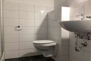 Willkommen Zuhause: gemütliche 3-Zimmer-Wohnung mit Balkon – Schlehenweg 16, 33609 Heepen, Bielefeld – Vorschaubild 4