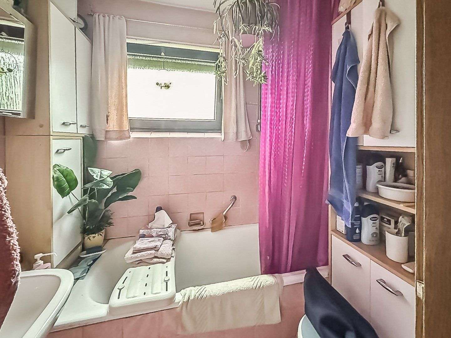 Immobilie in Cadolzburg - Handwerker aufgepasst! 
Zweifamilienhaus im schönen Cadolzburg! - Bild 8