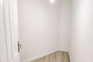 Sanierte Erdgeschosswohnung mit Einbauküche in Berlin-Osloer Straße – Osloer Straße 126, 13359 Gesundbrunnen, Berlin – Vorschaubild 5