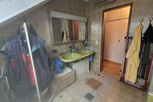 Von Privat: Ruhige 3-Zi. DG Wohnung (86qm) Balkon, EBK, Gäste-WC, TG-Stellplatz, ohne Maklergebühr  – Die vollständige Adresse der Immobilie erhältst du vom Anbieter., 70619 Riedenberg, Stuttgart – Vorschaubild 26