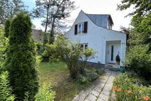 CHARMANTES, UMFANGREICH MODERNISIERTES EINFAMILIENHAUS IN RUHIGER, WALDNAHER WOHNLAGE – Augsburg – Vorschaubild 21