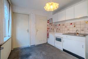 Aus Alt mach Neu – Einfamilienhaus mit großem Potenzial in ruhiger Wohnlage! – Die vollständige Adresse der Immobilie erhältst du vom Anbieter., 26607 Aurich – Vorschaubild 9