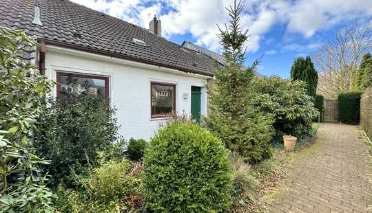 Bild von Reihenhaus mit interessanter Aufteilung + großem Garten in ruhiger & zentraler Lage