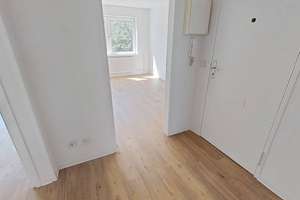 Moderne 2-Zimmer-Wohnung mit BALKON, EBK und viel Lichteinfall – Ahornweg 6, 25436 Uetersen – Vorschaubild 9